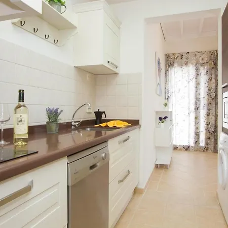 Palmyra Villa *